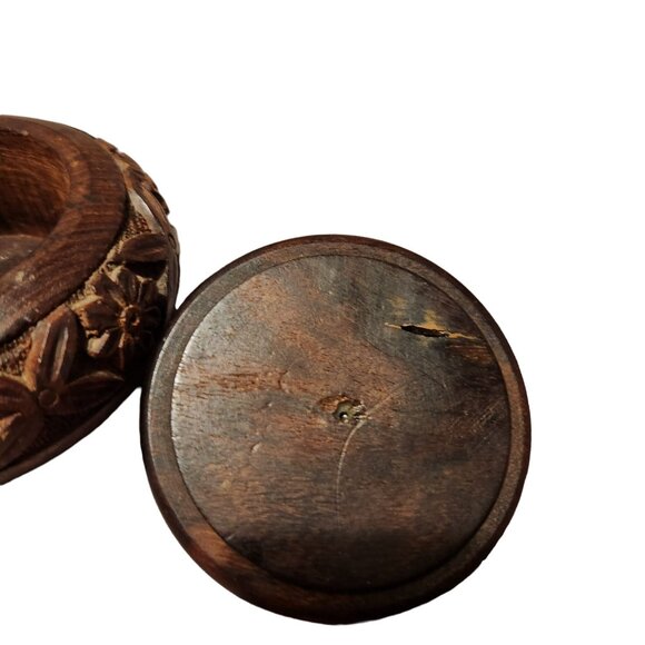 Handmade Vintage Carved Wooden Trinket Box With Lid Floral Design 3.5 Inch Heigh - Picture 9 of 14